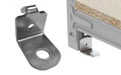 An element that secures the shelf to the ground
